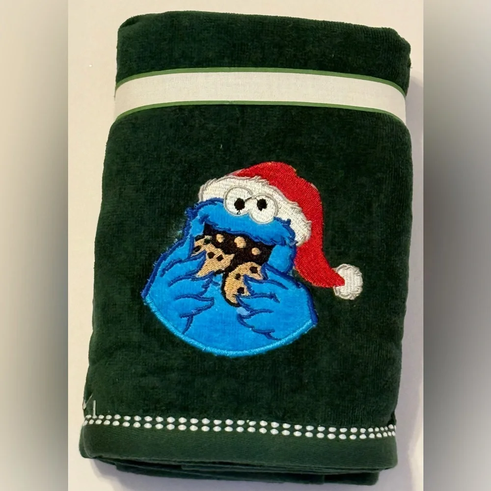 Sesame Street Set of 2 Christmas Cookie Monster Hand Towels 18x28 Inch Green NWT